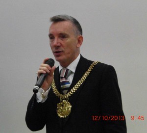 Lord Mayor Cllr. Gary Millar addresses the C.N.D. National Conference