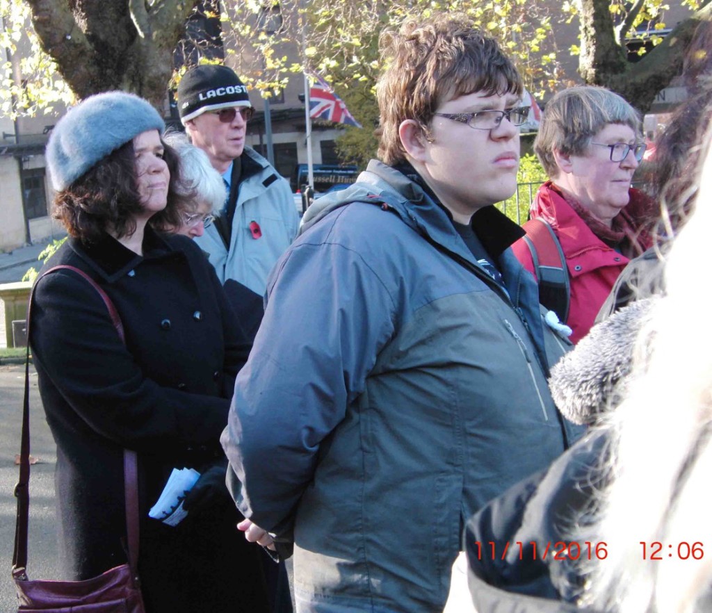 15e-11-11-16-armistice-remembrance-st-johns-peace-gdn-liverpool